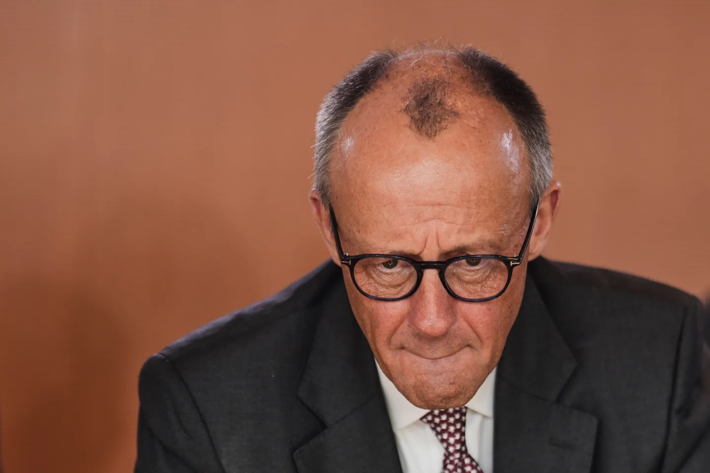 Мерц: Ќе го зголемиме притисокот од Западот врз Русија за мировни преговори