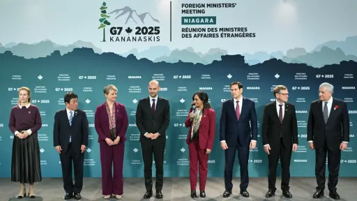 Մեծ յոթնյակի դիվանագիտական ​​գագաթնաժողովը Կանադայում