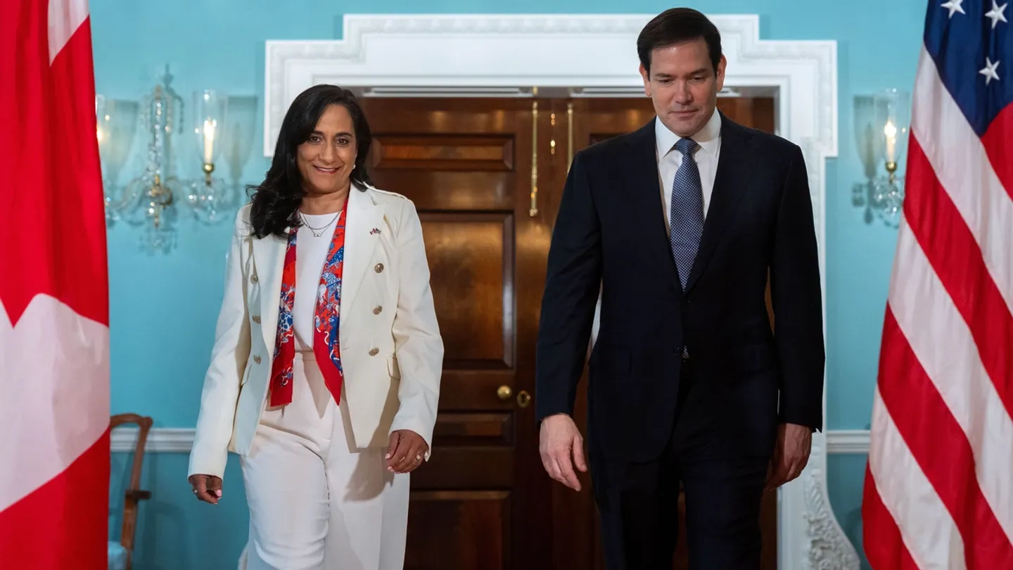 Diplomatas do G7 reúnem-se no Canadá para discutir crescente tensão comercial com o governo de Trump