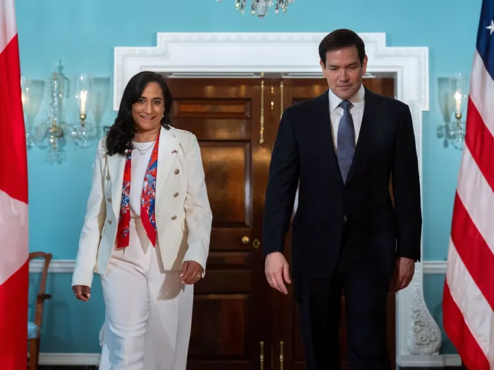 Diplomatas do G7 reúnem-se no Canadá para discutir crescente tensão comercial com o governo de Trump