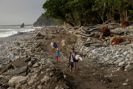BMKG peringatkan cuaca ekstrem akibat badai tropis Fung-Wong