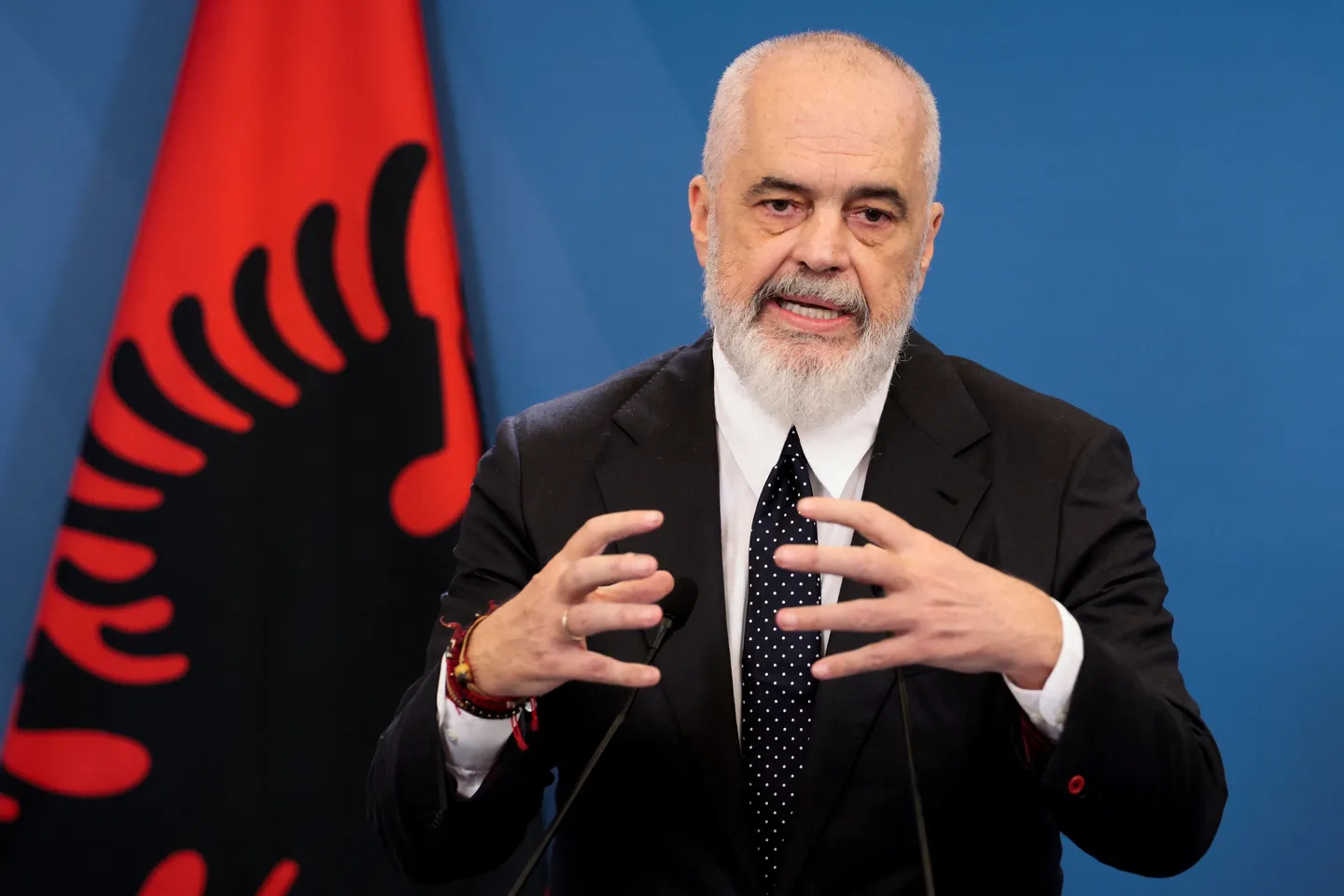 Албанија го отвори последниот кластер од преговорите со ЕУ