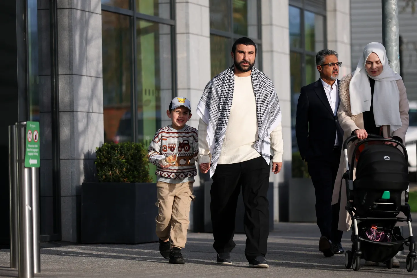 'I Won': Hamdi returns to UK, weighs suing US but praises 'cooler heads'