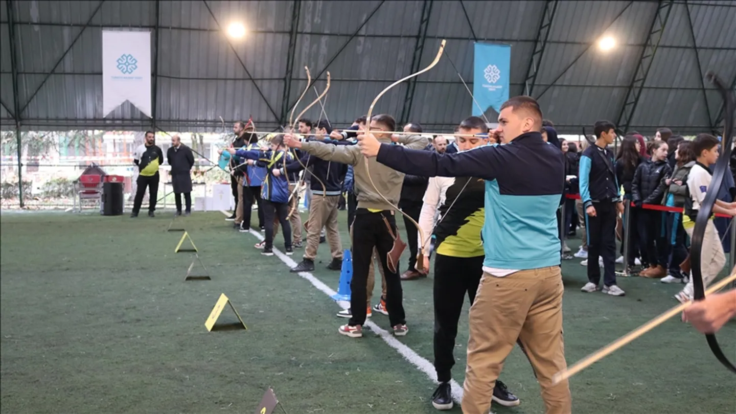 Në Kosovë u organizua turneu i qitjes me hark "Kupa e Republikës - 29 Tetori"