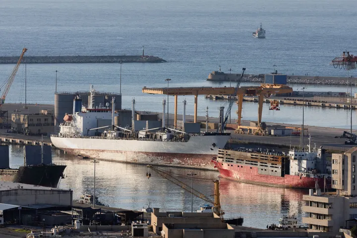 ОАЭ вытесняют Россию из порта Тартус