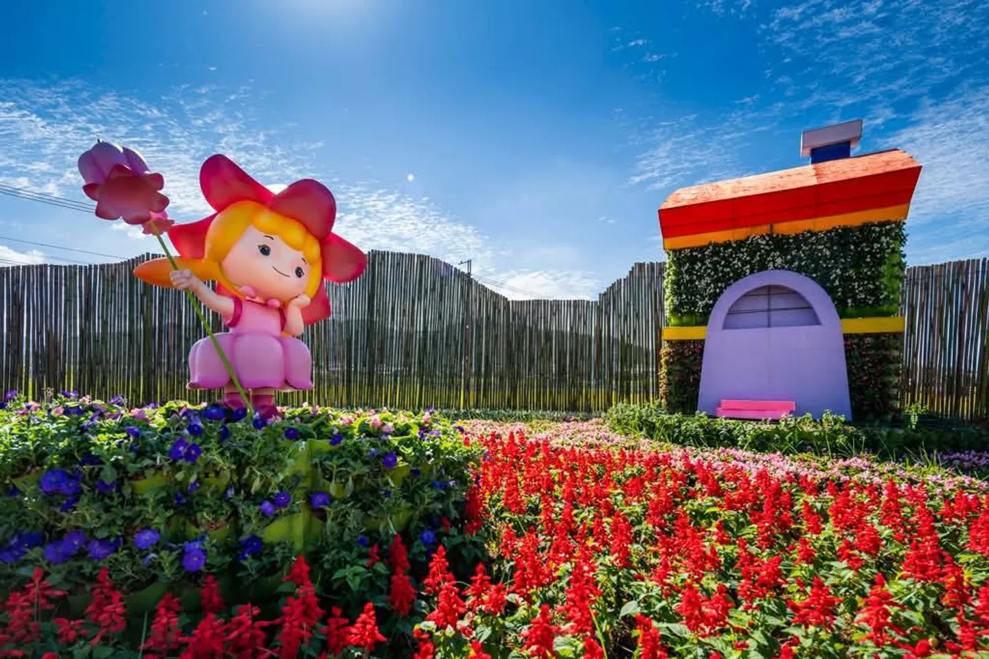 Cvjetni festival na Tajvanu oduševljava posjetioce motivima iz crtanog filma