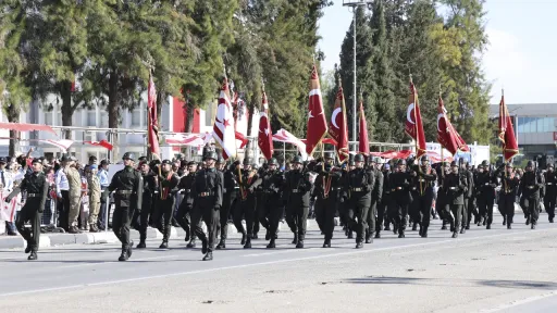 بحضور نائب الرئيس أردوغان.. شمال قبرص التركية تحتفل بعيد تأسيسها الـ42