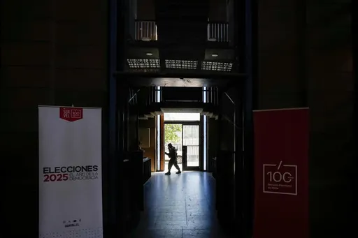 Chile votes in presidential race dominated by security concerns