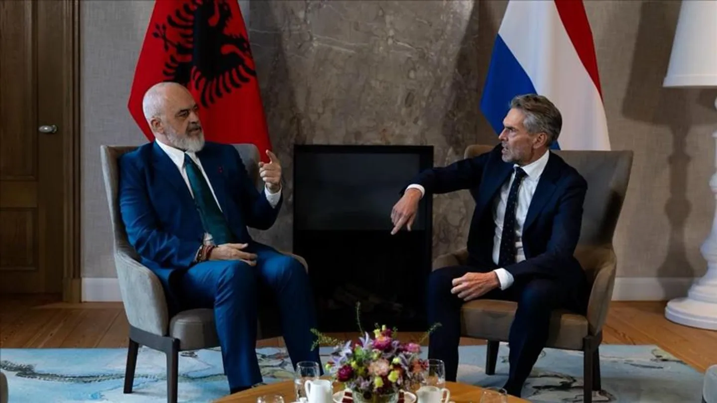 Rama takon në Hagë homologun e Holandës: Takim i rëndësishëm për forcimin e partneritetit