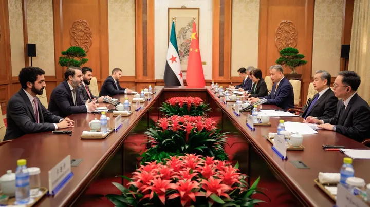 سوريا تتفق مع الصين على تعزيز التعاون الأمني وتنفي عزمها تسليم مقاتلين من الأويغور