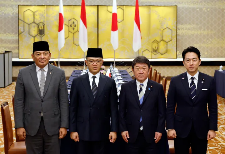 日本とインドネシア、戦略的連携強化　海洋安全保障で合意
