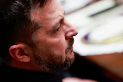 Zelenski najavio da će Ukrajina nabaviti 100 borbenih aviona Rafale od Francuske