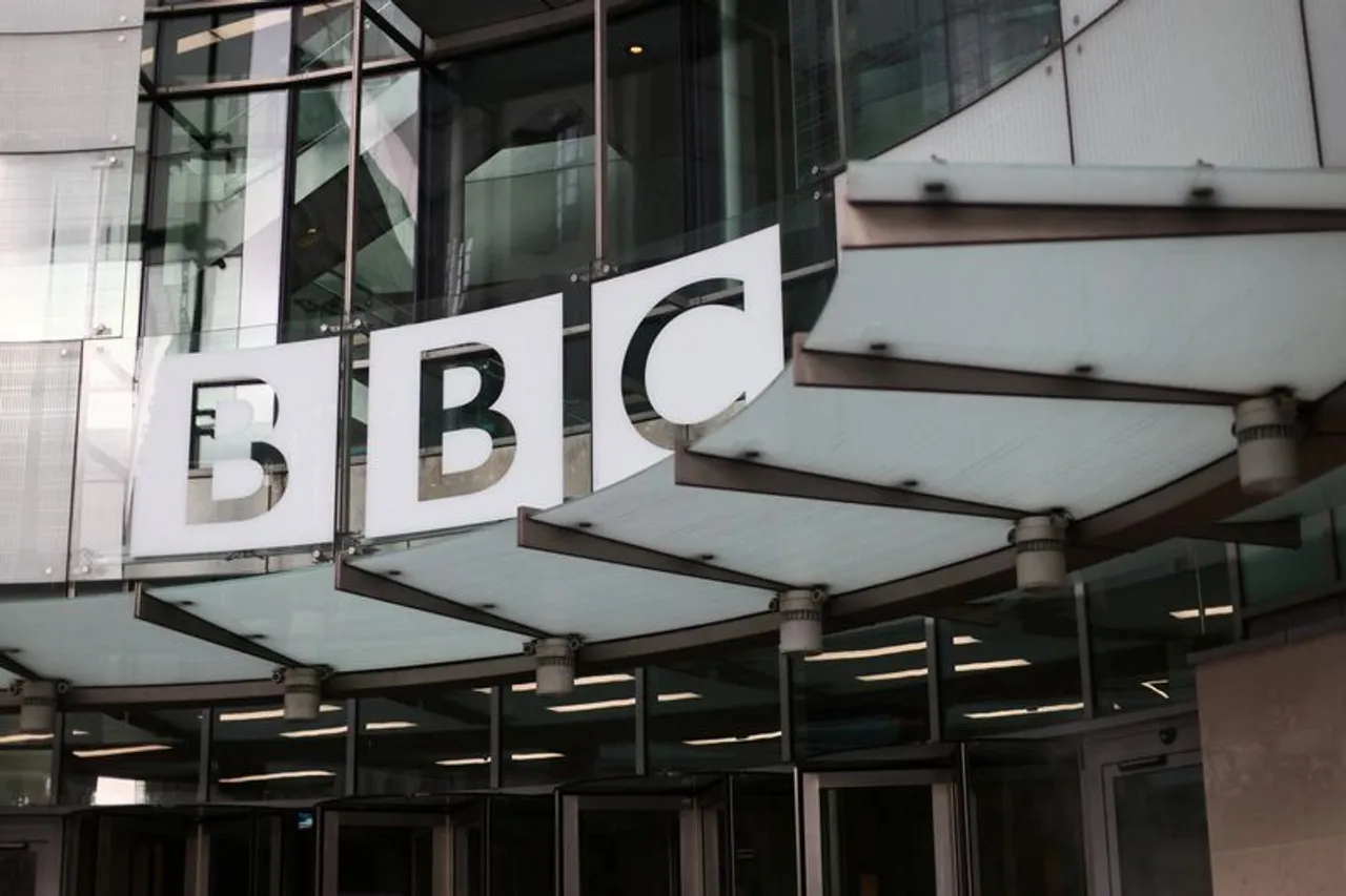 Donald Trump poursuit la BBC et demande 10 milliards de dollars