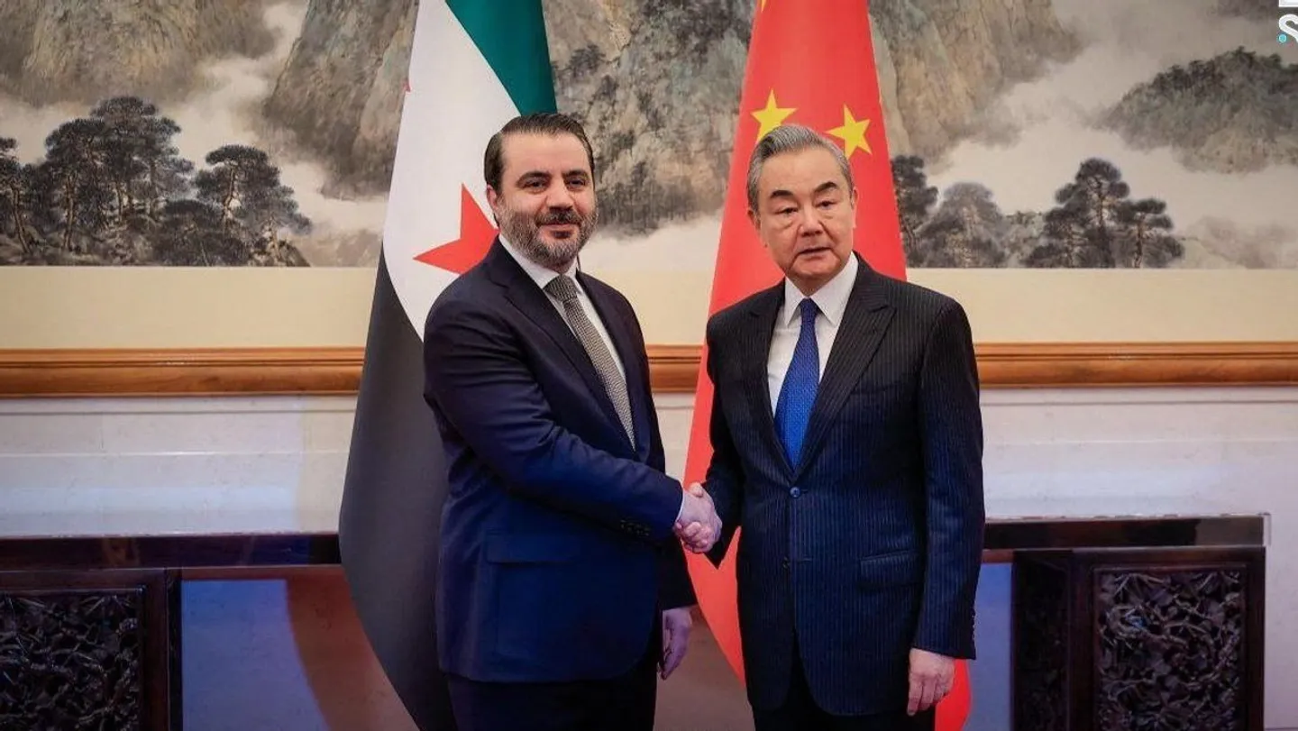 الشيباني يزور الصين لأول مرة.. وبكين مستعدة للمساهمة في أمن واستقرار سوريا