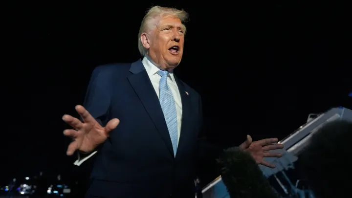 ترمب: أي دولة ستُجري تعاملات تجارية مع روسيا ستخضع لعقوبات