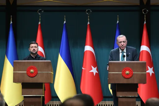 Erdogan calls to revive Istanbul talks to end Russia-Ukraine war following meeting with Zelenskyy