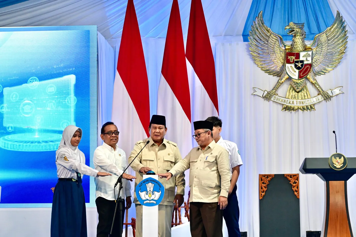 Presiden Prabowo resmikan program digitalisasi pembelajaran nasional, distribusi IFP capai 75 persen