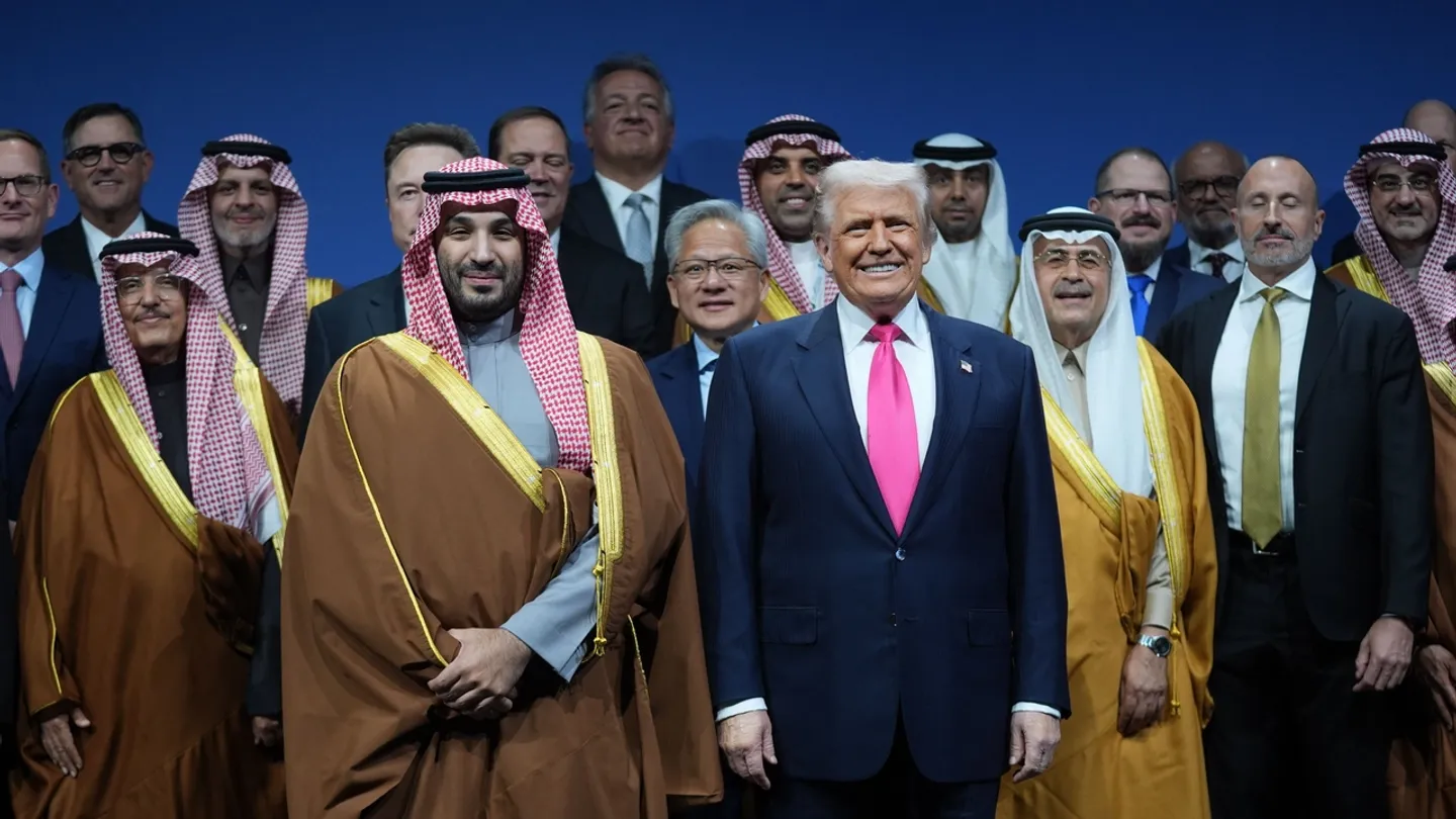 ترمب يتعهد بتسوية نزاع السودان ويكشف عن اتفاقيات مع السعودية بقيمة 270 مليار دولار