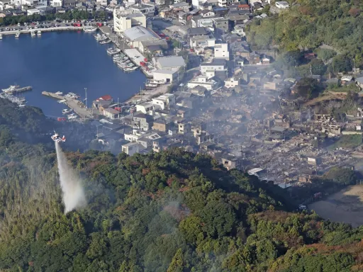 O maior incêndio no Japão em décadas mata uma pessoa e destrói 170 edifícios