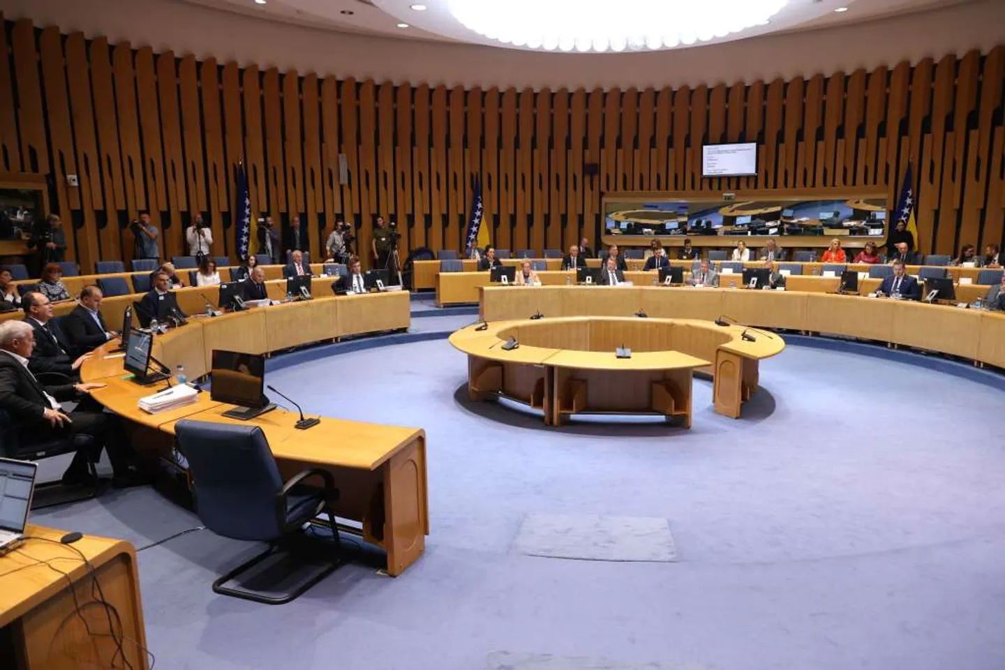 U ponedjeljak nastavak sjednice Doma naroda PSBiH, smjene kadrova SNSD-a na dnevnom redu