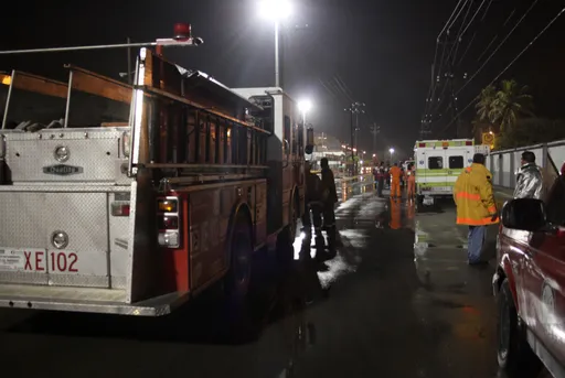 مکسیکو کې په یوه سوپر مارکېټ کې چاودنې لږ تر لږه ۲۳ کسان وژلي دي