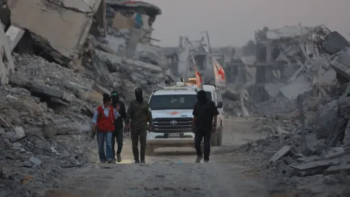 哈马斯通过红十字会又移交三名以色列俘虏遗体