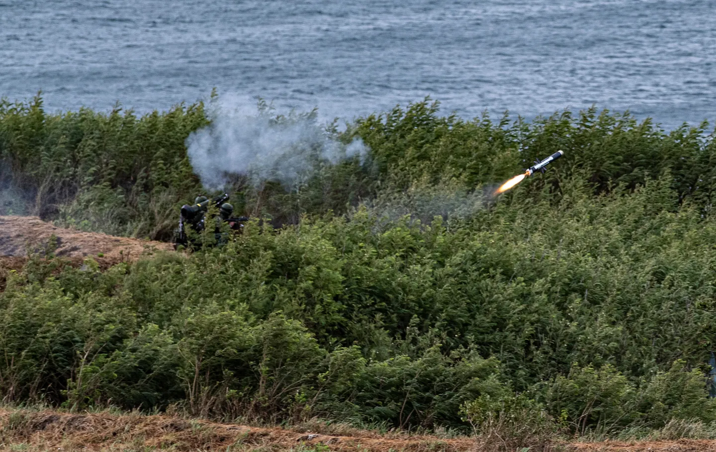 AQŞ Hindstanğa 93 million dollarlıq “Javelin” raketası häm “Excalibur” snaryadların satunı xupladı