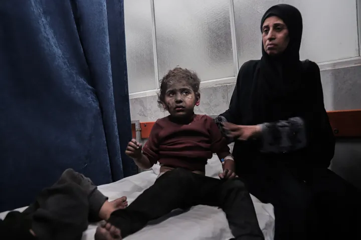 Harin Isra'ila ya kashe mutum uku a Gaza bayan shafe dare ana ruwan bama-bamai duk da tsagaita wuta