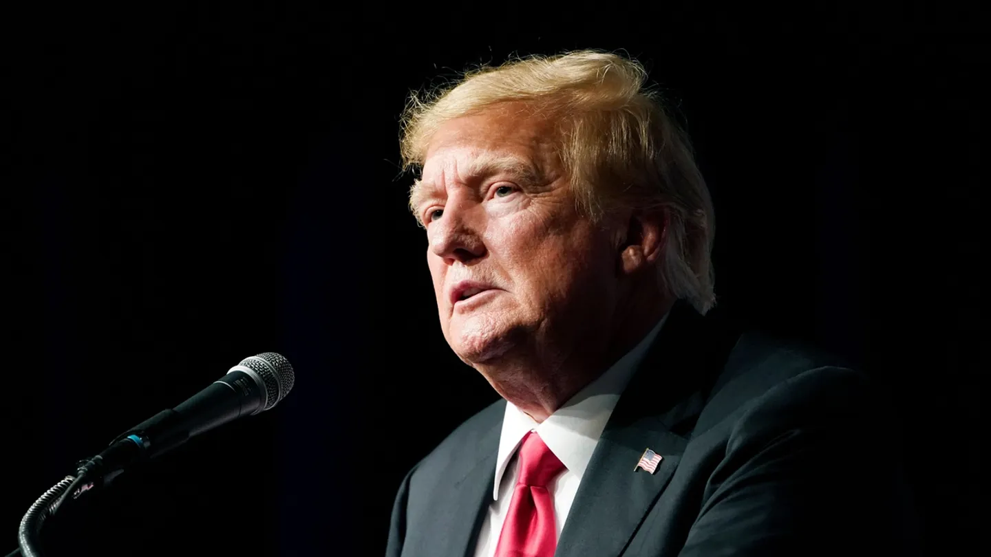 Tramp Ukraina suğışın beterü planın imzaladı