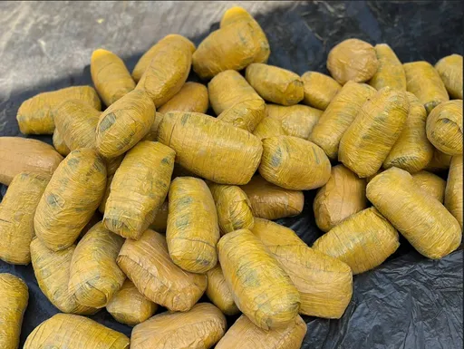 NDLEA for Nigeria gbab smuggler wey hide drugs inside mannequin