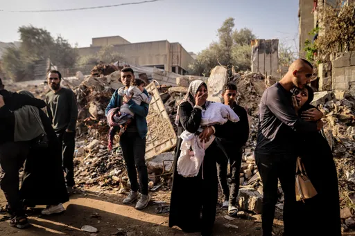 Gaza: Israël cible des immeubles résidentiels par bombardements massifs