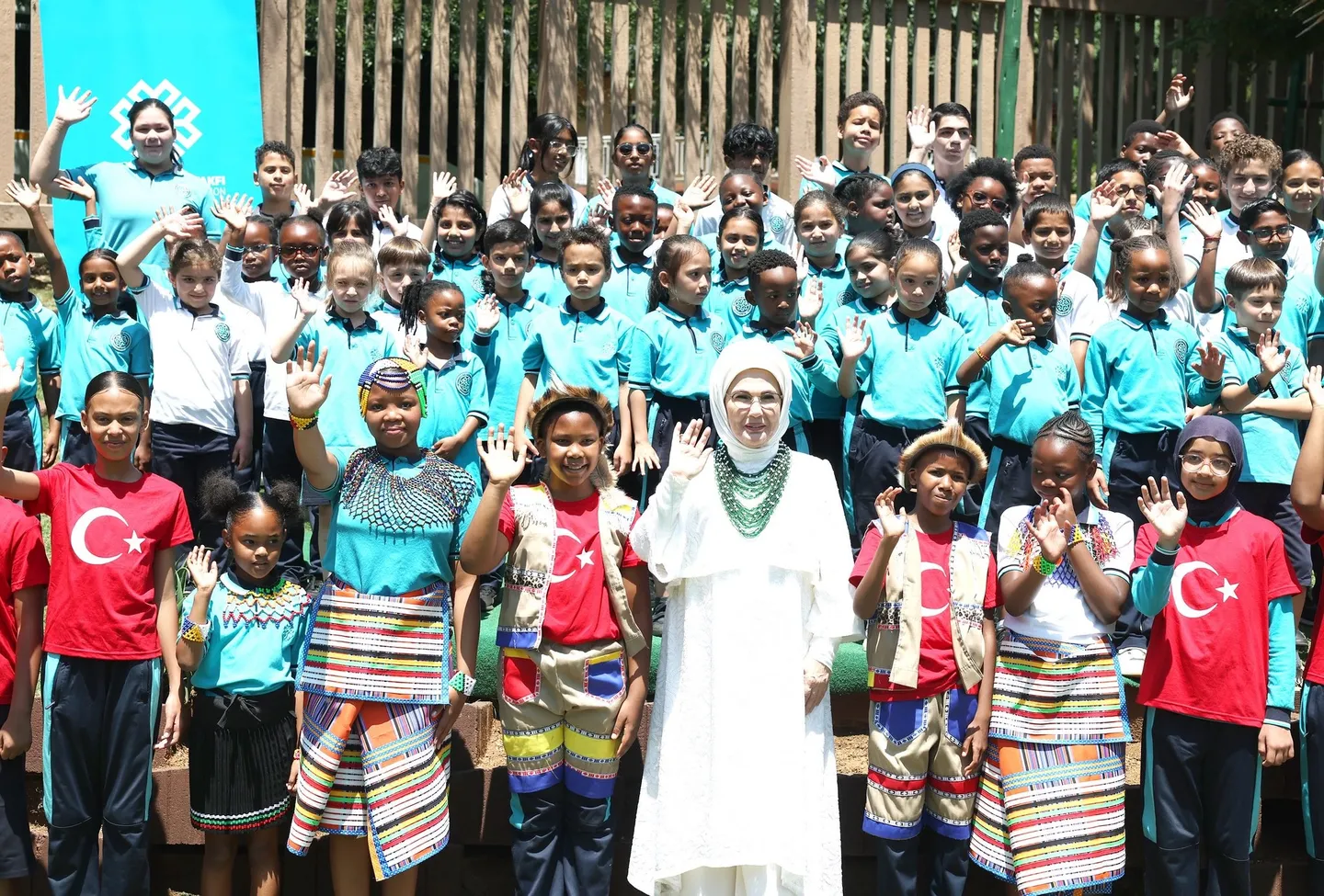 Emine Erdoğan praises Maarif schools as Türkiye's window to the world in education