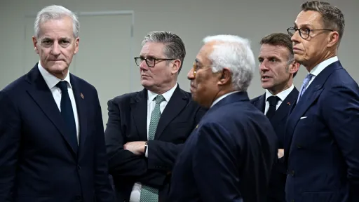 دعم أوروبي وغربي حذِر لخطة أمريكا للسلام في أوكرانيا.. وترمب: ليست عرضي النهائي