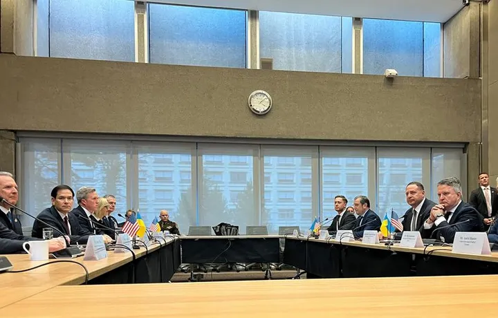 De Ginebra a Abu Dabi: EE.UU. sigue presionando por paz de Rusia y Ucrania en reuniones separadas