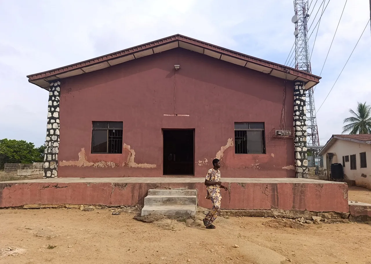 Security mata: One Nigerian state order make dem close all boarding schools