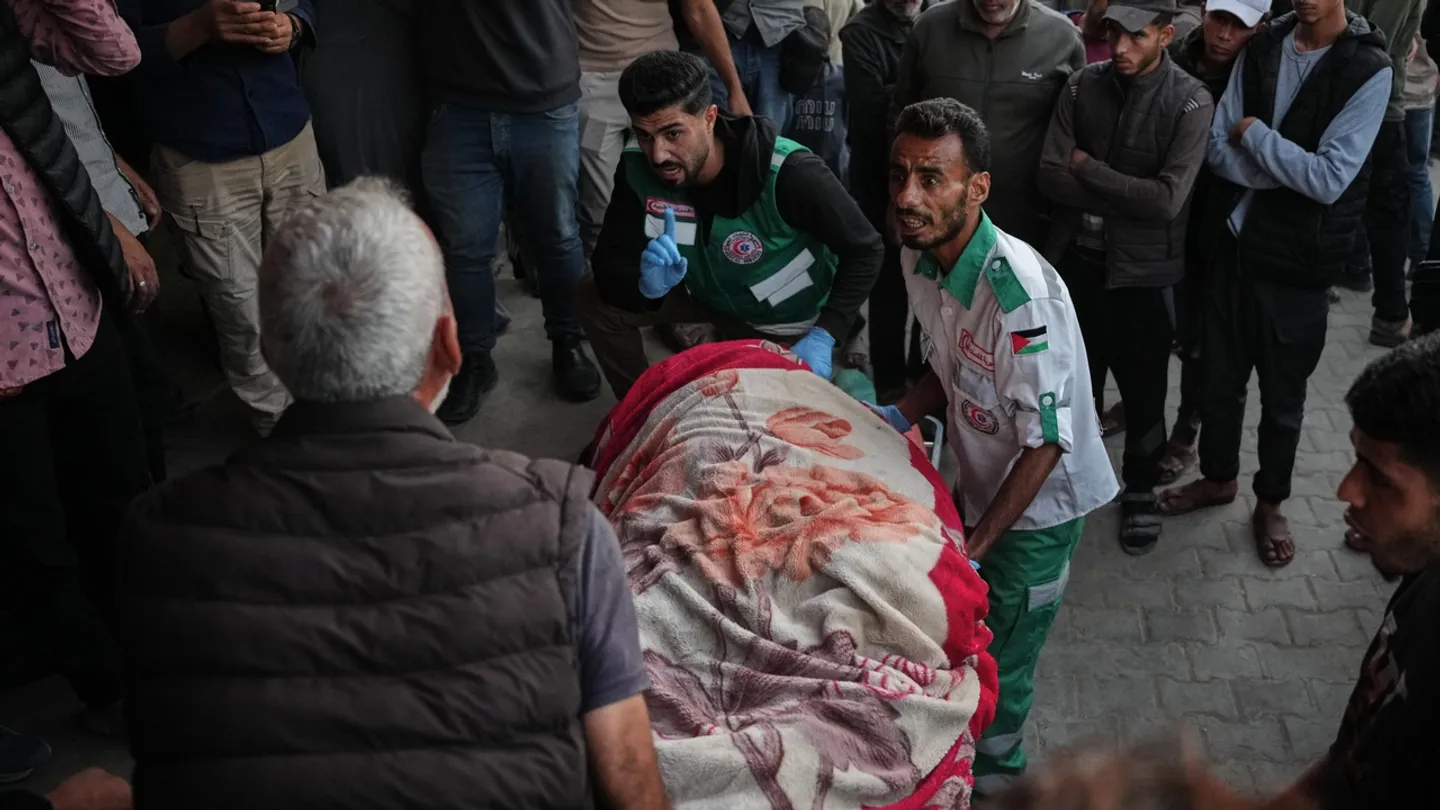 Autoridades: Israel matou mais de 340 palestinianos em Gaza em quase 500 violações do cessar-fogo