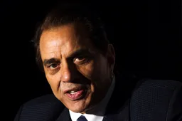 ھىندىستان كىنوچىلىقىنىڭ «ئەر قەھرىمانى» دھارمېندرا 89 يېشىدا ئالەمدىن ئۆتتى