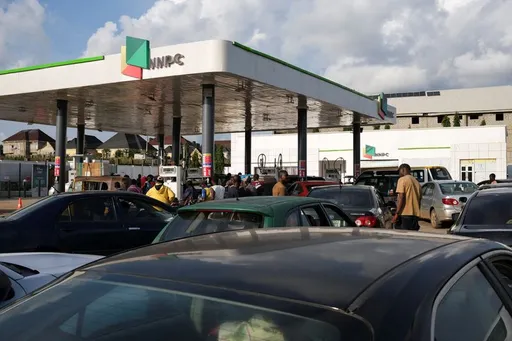 NNPC na tattaunawa da kamfanin China domin farfaɗo da matatun man Nijeriya