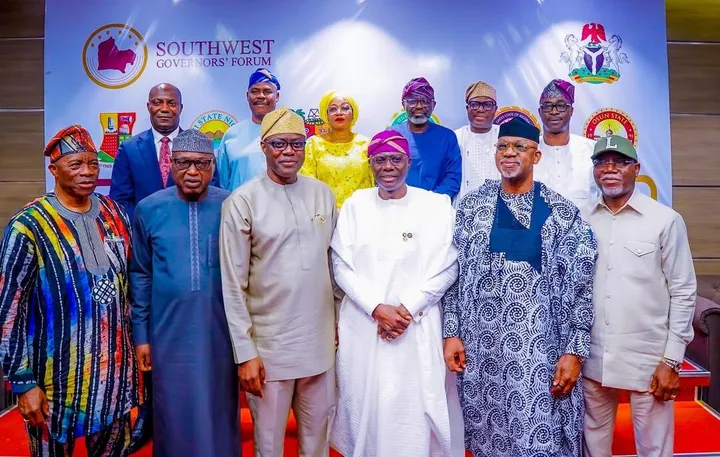 Some govnors for Nigeria don renew call to create state police