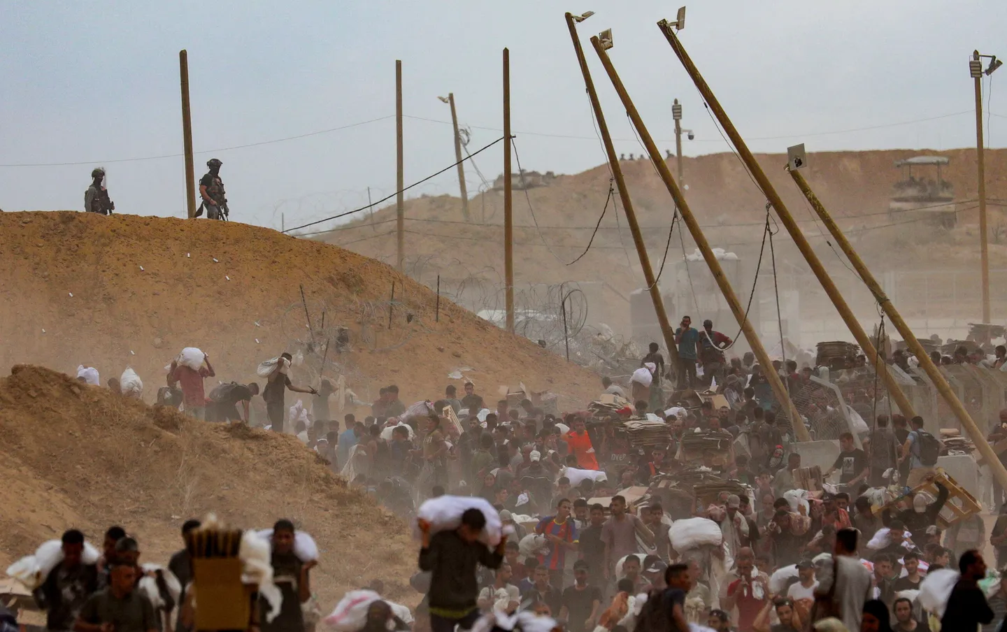 بعد تورطها في دماء مئات الشهداء.. لماذا قررت منظمة "غزة الإنسانية" غلق أبوابها؟