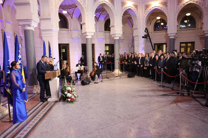 Dan državnosti BiH: Odbačena mogućnost novih entiteta, izražena solidarnost s Gazom i Ukrajinom