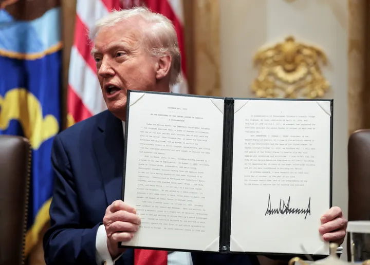 Trump signs executive order creating 'Genesis Mission' AI initiative