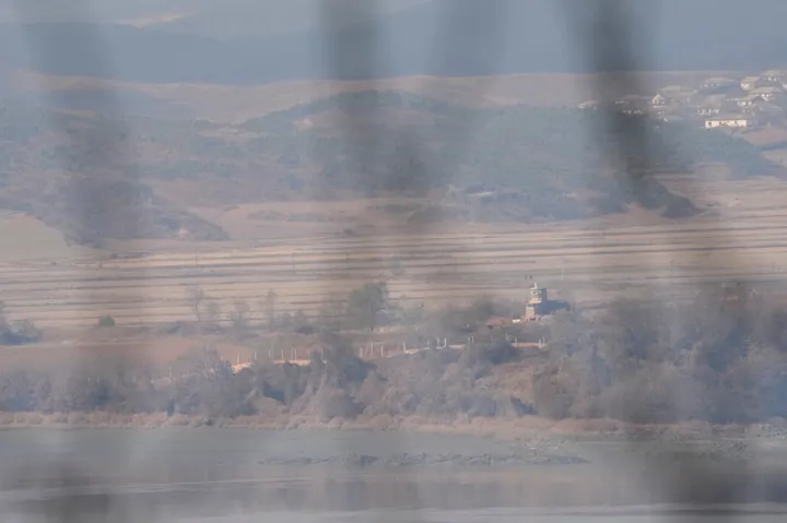 대한민국, 북한에 억류된 자국민 6명 확인