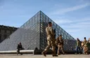 Cambriolage au Louvre : quatre nouvelles interpellations