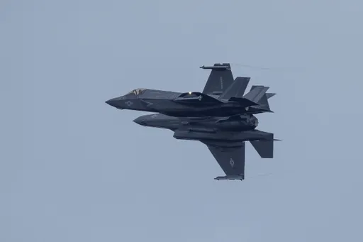 "سنتكوم" تقصف أكثر من 15 مستودعاً لتنظيم داعش الإرهابي جنوبي سوريا