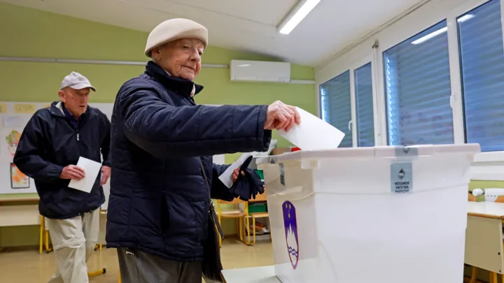 Maioria dos eslovenos votou contra a lei sobre a morte assistida para pacientes terminais