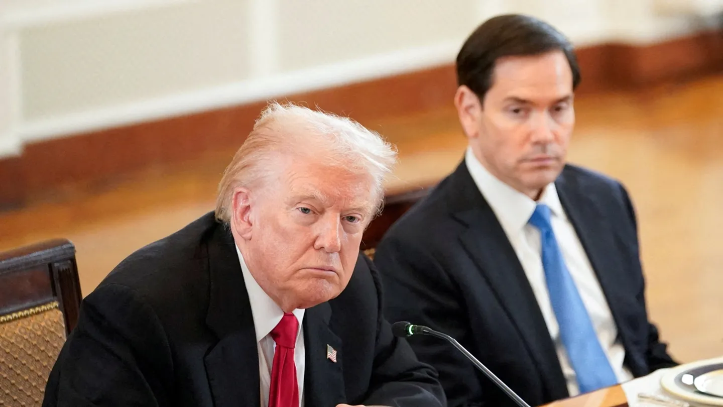 Trump rendeletet ír alá a Muszlim Testvériség egyes csoportjainak „terroristának” nyilvánításáról