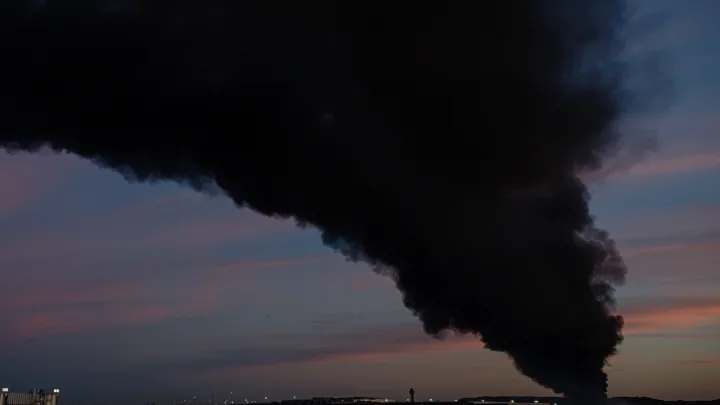 Plane carrying food aid crashes in South Sudan, three dead