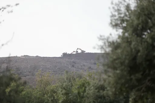 Israeli forces raid Syria's Quneitra in fresh violation of country's sovereignty