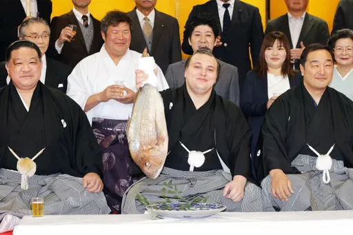 ウクライナ出身の安青錦新大、大関昇進で日本相撲界の頂点に迫る